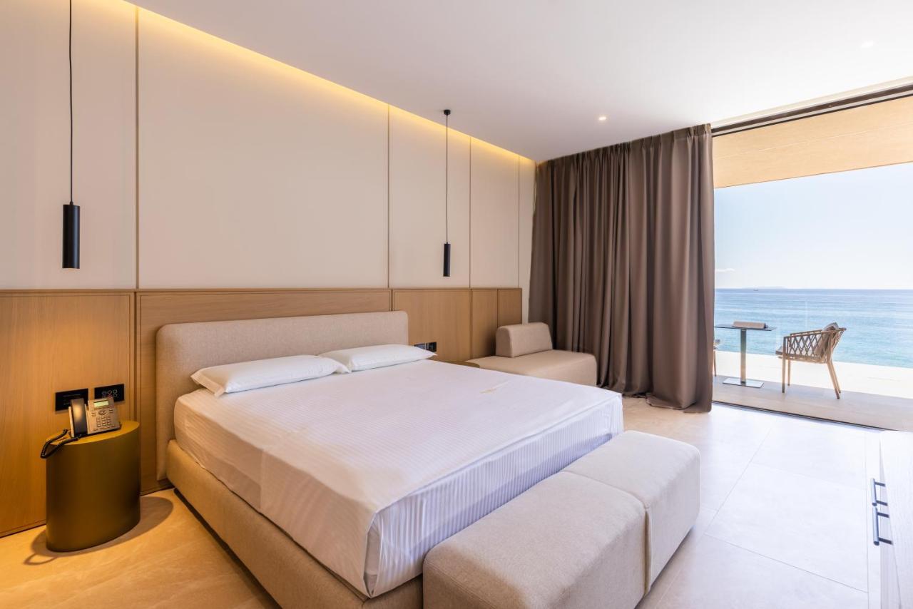 Beyond A Luxury Boutique Hotel Dhërmi Esterno foto