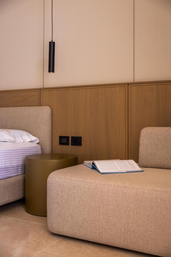 Beyond A Luxury Boutique Hotel Dhërmi Esterno foto
