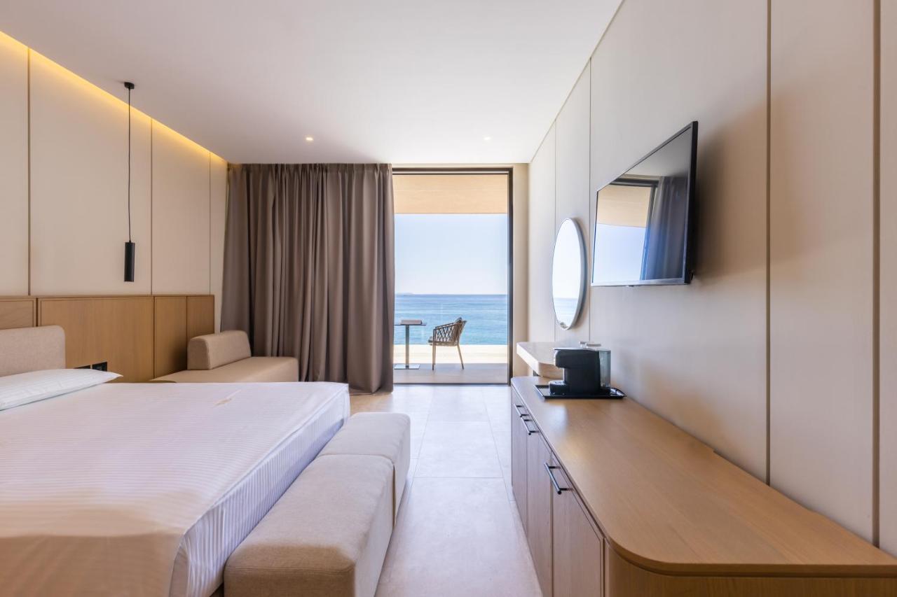 Beyond A Luxury Boutique Hotel Dhërmi Esterno foto