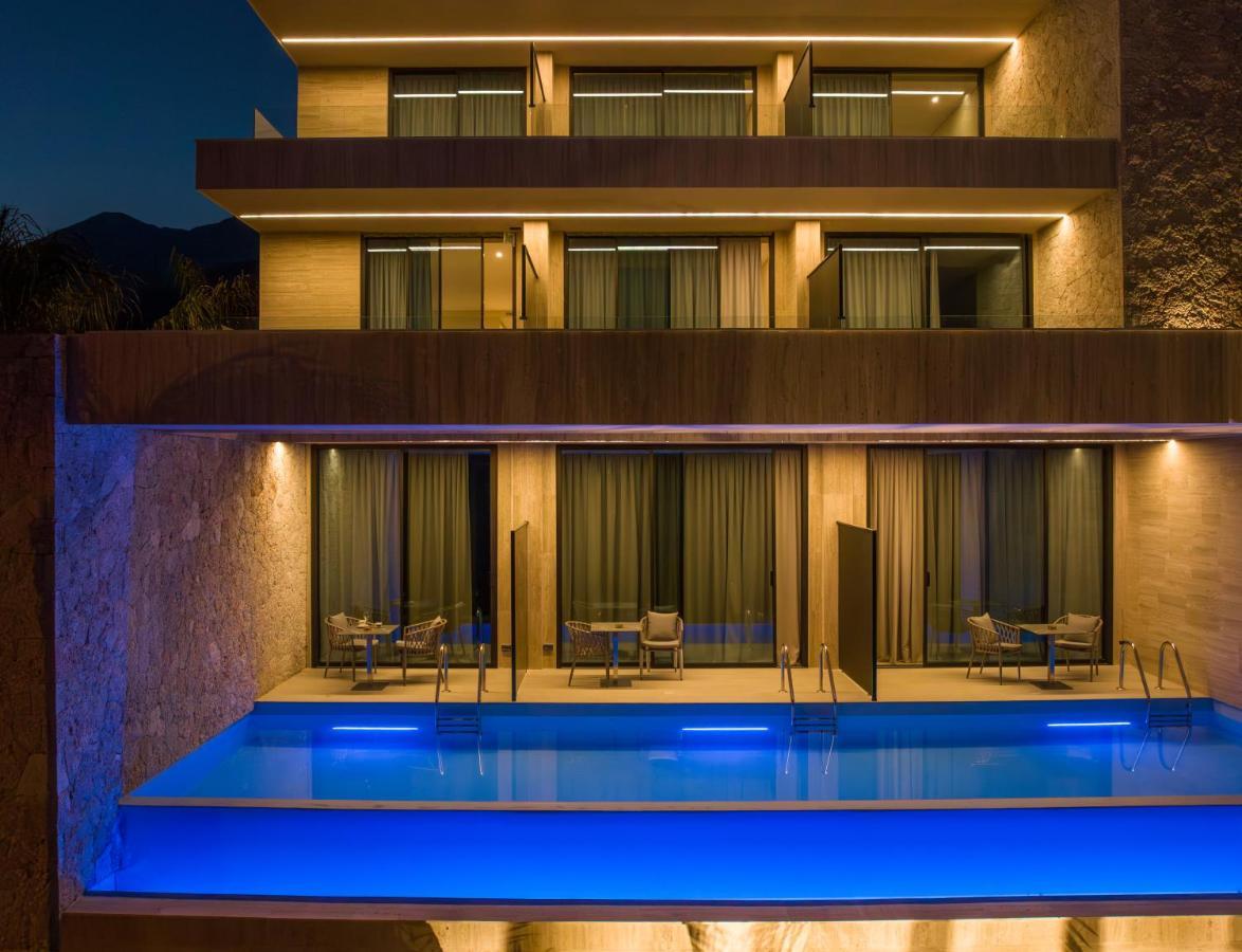 Beyond A Luxury Boutique Hotel Dhërmi Esterno foto