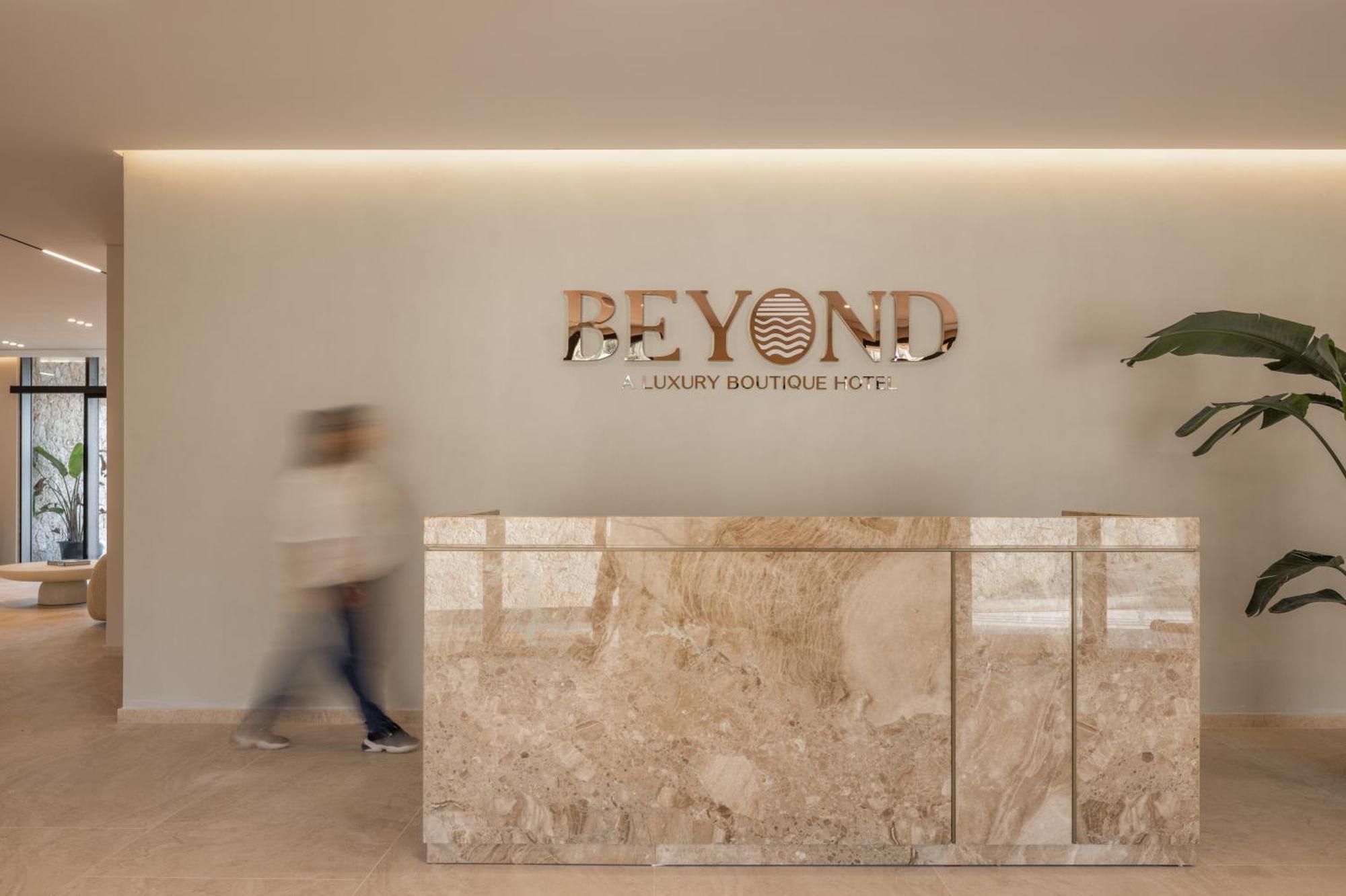 Beyond A Luxury Boutique Hotel Dhërmi Esterno foto