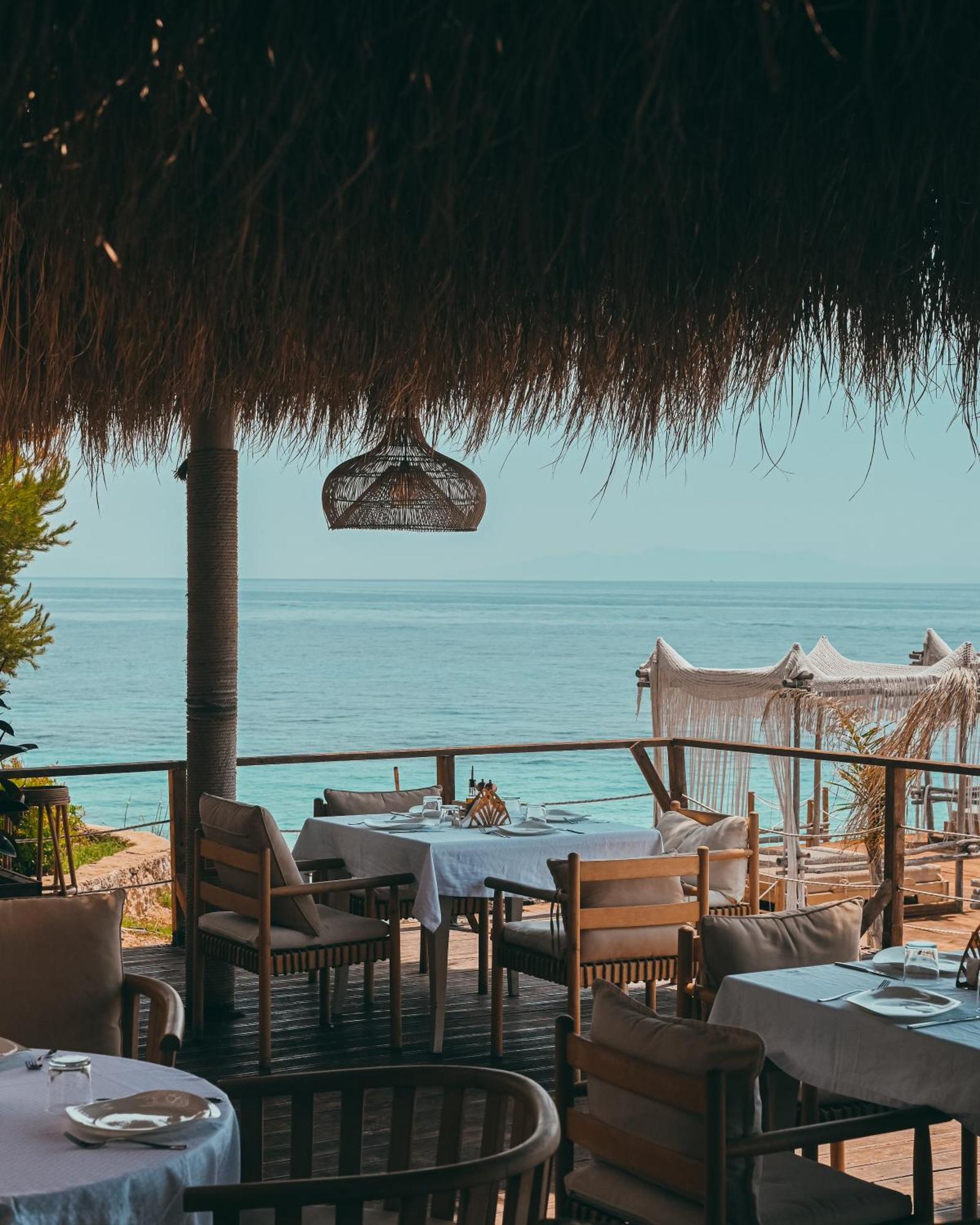 Beyond A Luxury Boutique Hotel Dhërmi Esterno foto
